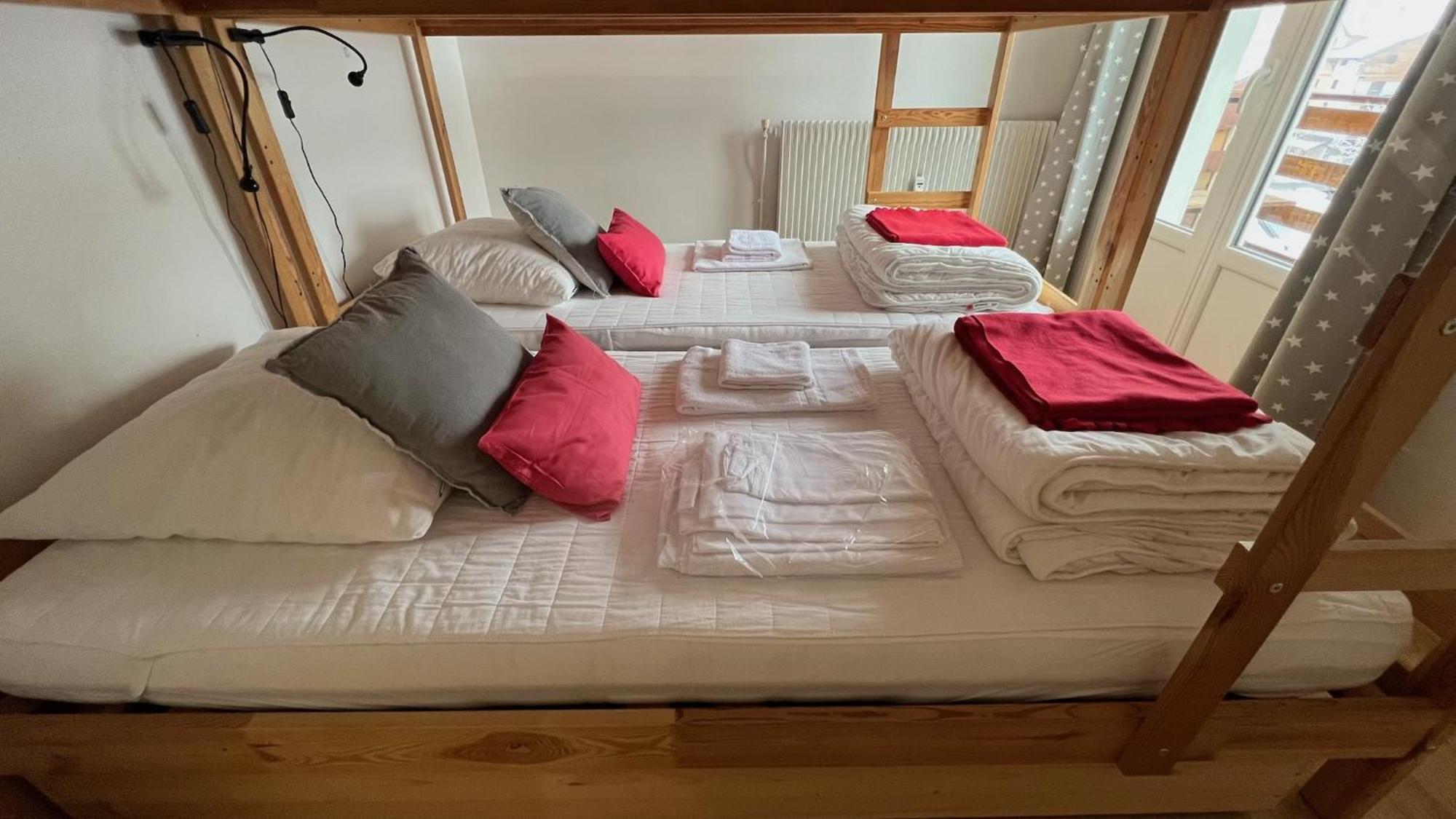 Rouge Canneberge -8 Personnes- 84M2 Vue Degagee Setaz Valloire Exterior photo